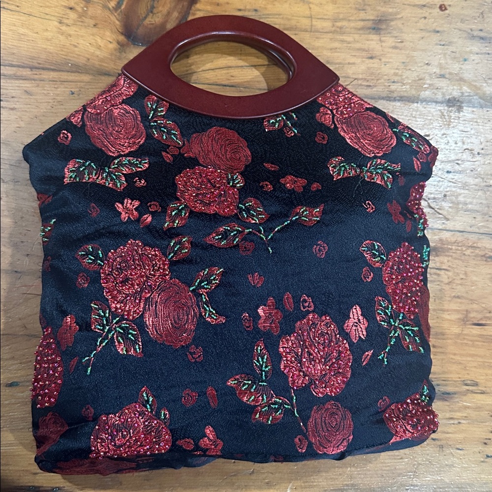 Floral Embroidered Handbag with Wooden Handles